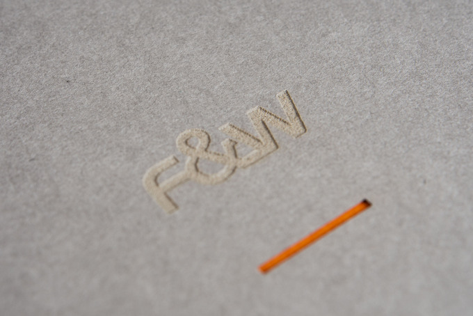 Gravur mit Laser und Laserstanzung auf Papier