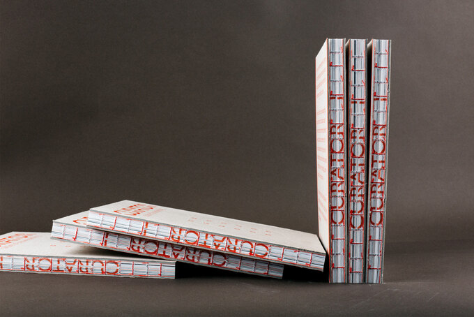 Steifbroschur mit Text im Rücken