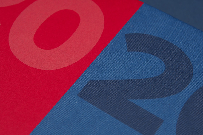 Überleimung am Buchtitel mit zwei verschiedenen Papieren