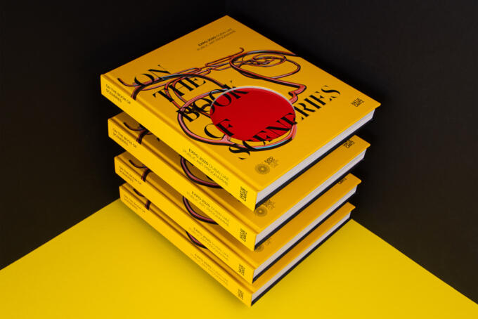 Hardcover mit Stanzung auf Cover